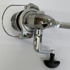 スピニングリール　SHADOW SPIN 4000の画像