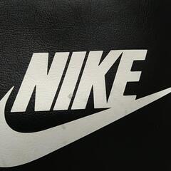 『値下げ❗』【中古】ナイキ　ショルダーバッグの画像