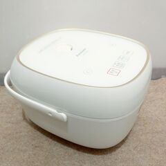 🍎パナソニック 炊飯器 3.5合 IH式 SR-KT068-Wの画像
