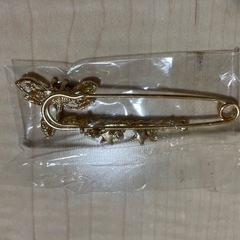 とんぼのブローチの画像