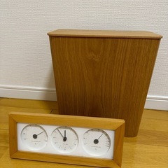ゴミ箱、置き時計セット