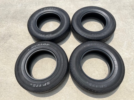 [状態良好]タイヤ4本セット 195/80R15