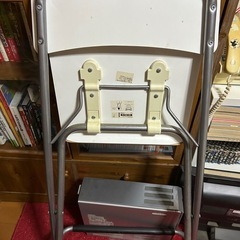 IKEA  カウンター椅子の画像