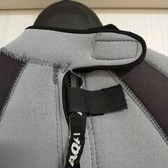 キッズ　ウエットスーツの画像