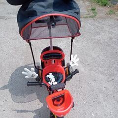 三輪車の画像