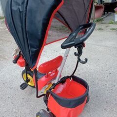 三輪車の画像