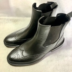 美品　大きいサイズの韓国製ブーツ　27ぐらい