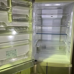 ファミリー冷蔵庫✨エコナビ　自動
製氷機付き❄️の画像