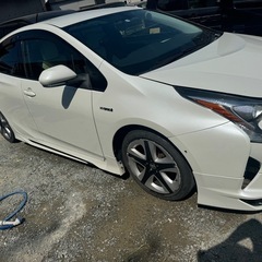 プリウス50 前期　車検10月税金支払い済み80万で買い手つきそうです本日投稿消しますの画像