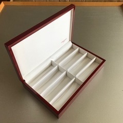 値下げしました！ワインレッドのアクセサリーボックス売りますの画像