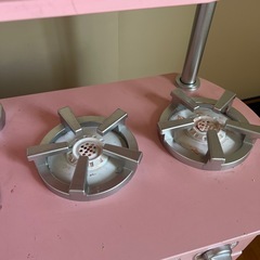 キッドクラフト おままごと　木製キッチン　ピンク　冷蔵庫　レンジ　コンロ　kidkraft の画像