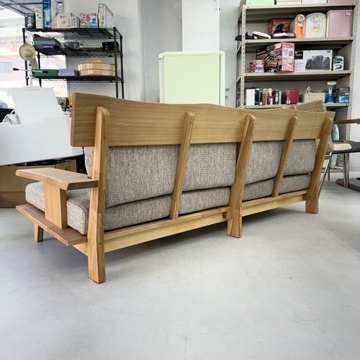 【超美品‼️】定価99,900円♪ 現行モデル ニトリ 187cm幅3人掛けソファ(アカツキNA) アッシュ材 木製フレーム 布製グレ
