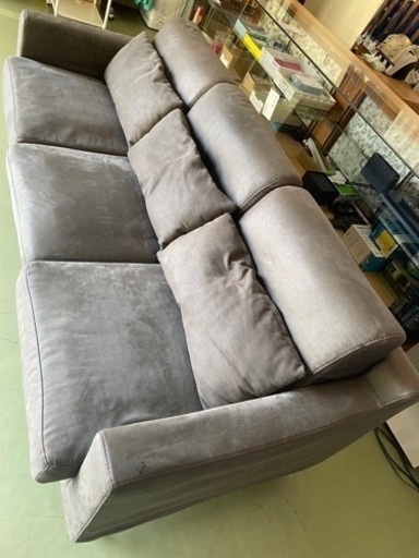 ３人掛けソファー