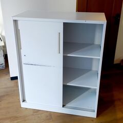 キャビネット　書庫の画像