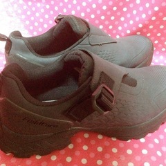 ワークマン　防水シューズ　抗菌防臭　ブラック　25センチ　
の画像