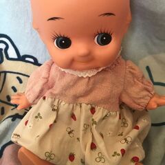 大きなキューピーちゃん　お洋服つき　二人の画像