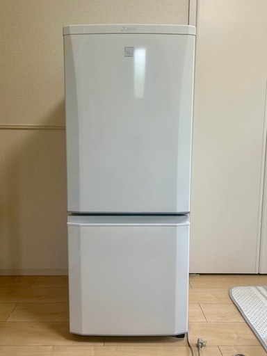 【2020年製】三菱ノンフロン冷凍冷蔵庫　形名：MR-P15EE-KW