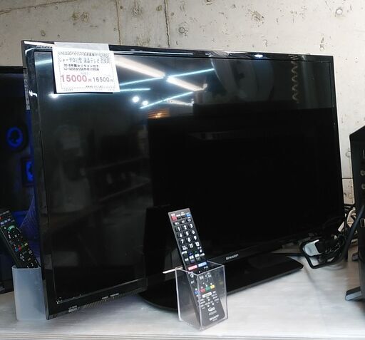 セール！3か月間保証☆配達有り！13000円(税抜）シャープ 32型 液晶テレビ 2018年製 リモコン付き