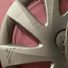 ダイハツ　ホイールカバー（ミライース×3・タント？×１）の画像