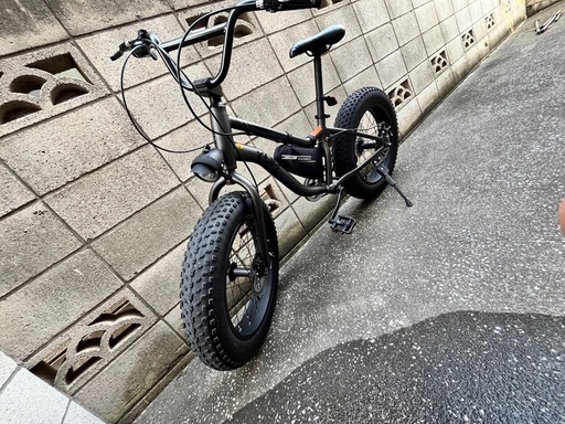 中古自転車　20インチ　ファットバイク