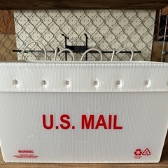 アメリカの郵便局で使用されているボックス US POST BOX...
