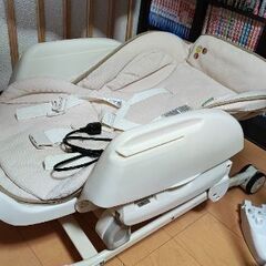 【お話し中】ハイローチェアとバウンサー