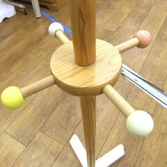 子供用 ポールハンガー ハンガーポール コートハンガー ラビット うさぎ 高さ 約128cm 中古 札幌市 厚別区の画像