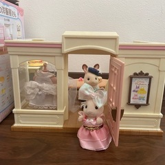 シルバニア森のお洋服屋さんと森のお医者さんの画像