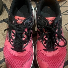 ※値下げasics★バレーボールシューズ★22.5cm