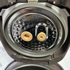 象印　圧力IH炊飯ジャー　5.5合　炊飯器の画像