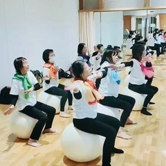 バランスボールインストラクター養成講座の画像