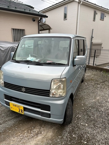 エブリイ
