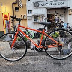 クロスバイク 27インチ 6変速 雨カバー 付き オレンジ 配達可能