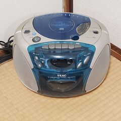 CDラジカセ　TEAC　PC-D350