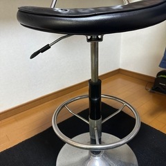 カウンターチェアの画像