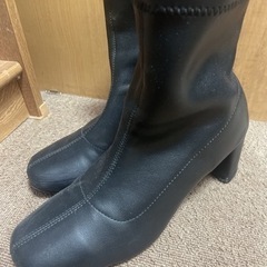 靴/バッグ 靴 ブーツ　ヒールブーツ　伸縮抜群　