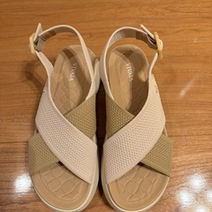 vivaia スポーツサンダル　37.5