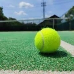 初心者歓迎！硬式テニスサークル（大分市）バドミントンも