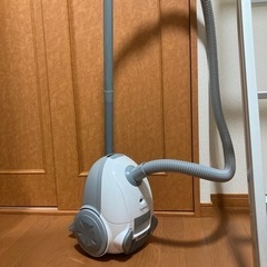《紙パック式 掃除機》※早急引取り希望❗️の画像
