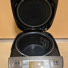 【受渡者決定】象印マイコン炊飯ジャー 黒厚釜３合炊きの画像