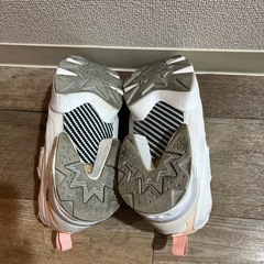 靴　スニーカー　Reebokの画像