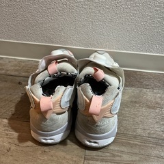 靴　スニーカー　Reebokの画像