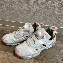靴　スニーカー　Reebokの画像