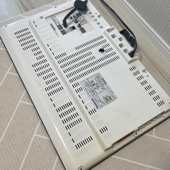 グーグルクロームキャスト付きパナソニック24インチテレビの画像