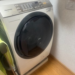 8月15日(木)限定値下げ！パナソニックNA-VX5300乾燥機能故障品