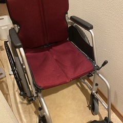 自走式車いす（引き取りのみ）