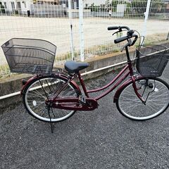 【お買い上げありがとうございました】使用期間3週間　自転車　24インチ　ママチャリ　カギは1個しかありませんの画像