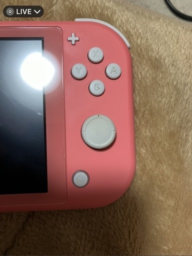 NintendoSwitchLightピンク+カバーとフィルムとコントローラ