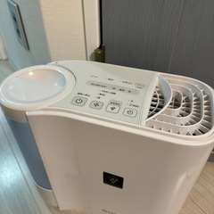 SHARPシャープ 気化式加湿器の画像