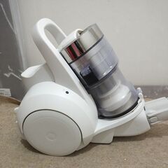 🍎パナソニック サイクロン掃除機 MC-SR590K-Wの画像